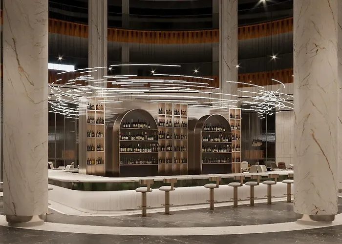 Royal Atlantis Icon Side